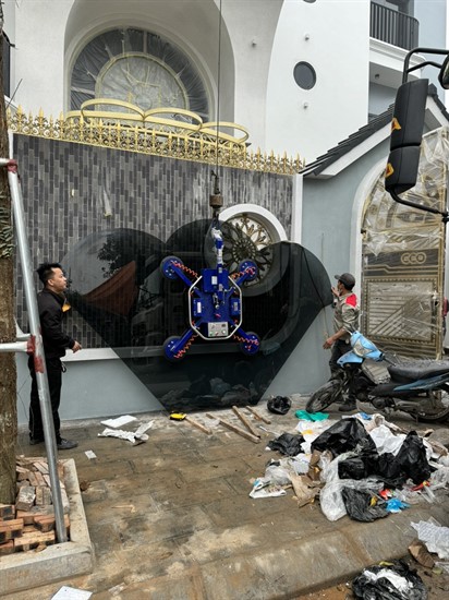 Review Công trình - Máy nâng kính Hà Thành thực chiến