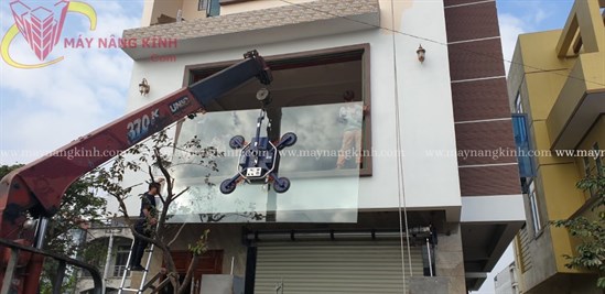 Máy nâng kính 400kg giá tốt | Hà Thành